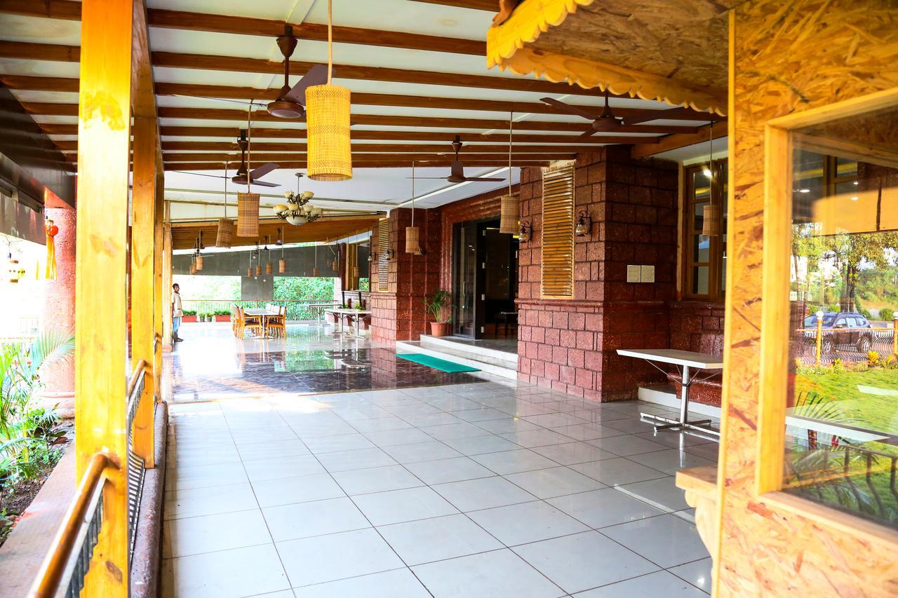 Hotel Saheb Panvel Dış mekan fotoğraf