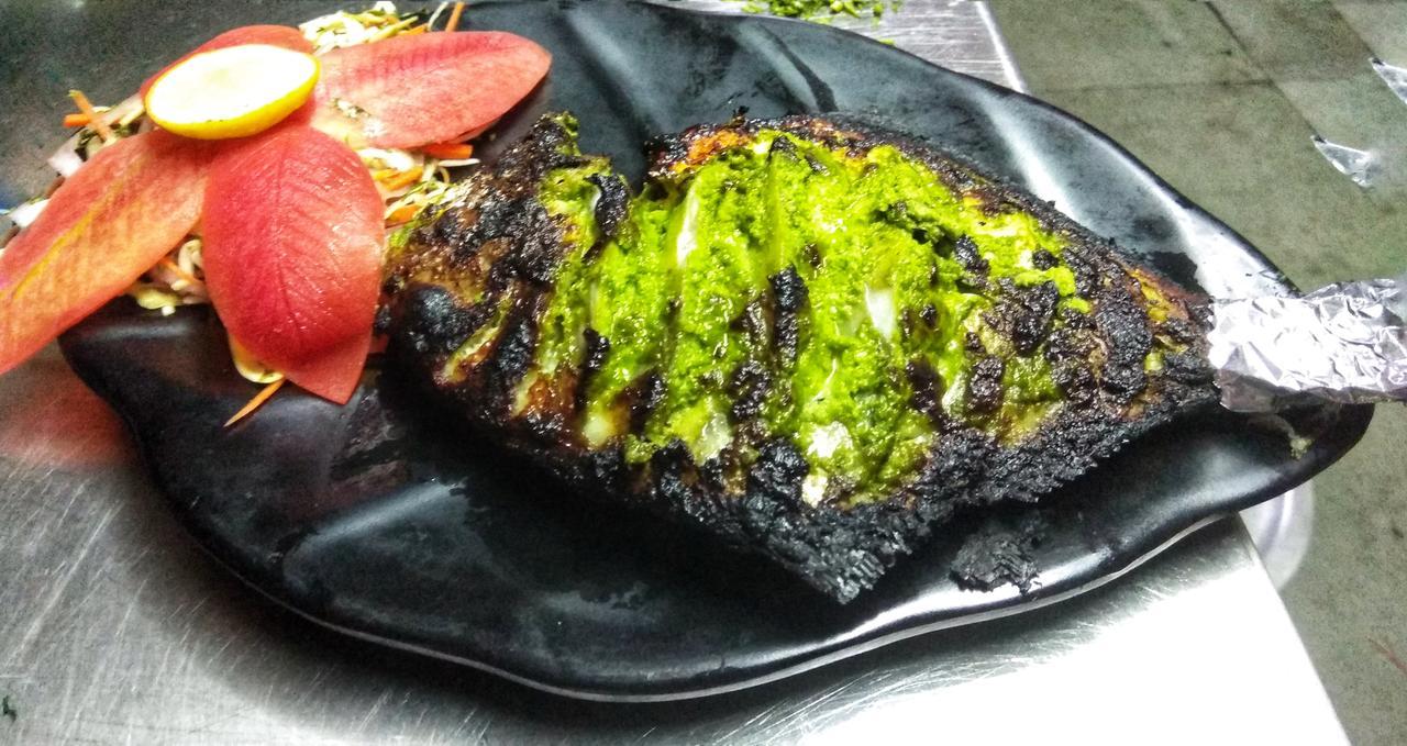 Hotel Saheb Panvel Dış mekan fotoğraf